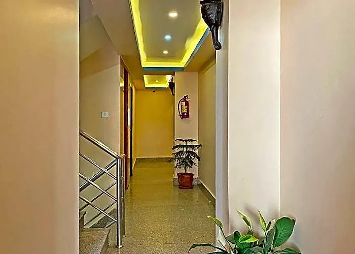 Readers Pvt Ltd Hotel 2*